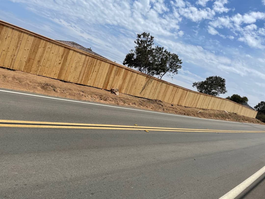 picture of a residential fence in san diego california ade by san diego landscape and concrete